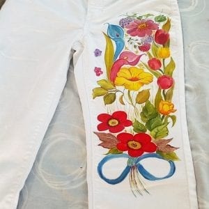 Hermoso bordado en camisa